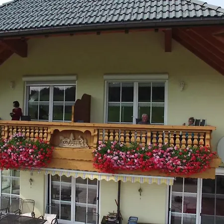 Rehblick Apartment *